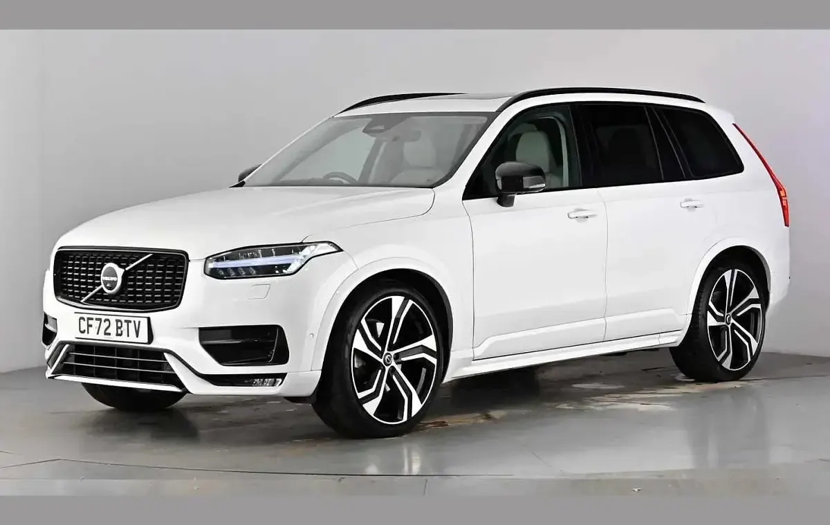 Used Volvo XC90 Ultimate 250 HP (183 kW) 2022 Crystal white SUV