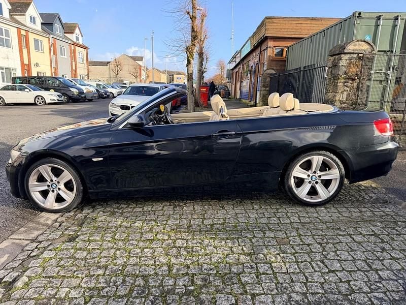 Used BMW 325 Cabriolet 194 HP (142 kW) 2008 Black Cabriolet