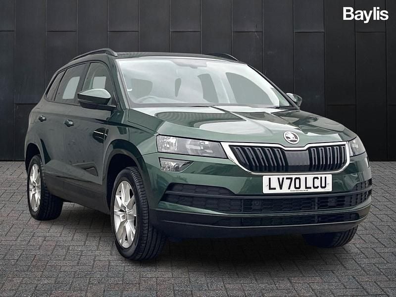 Green Used 2020 Skoda Karoq SE Technology SUV | £19,495 (Fair price) - Image 1/3
