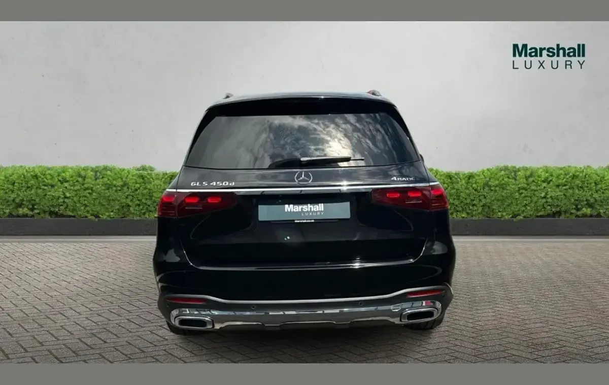 Used Mercedes GLS450 AMG Line Premium Plus 362 HP (266 kW) 2025 Black SUV