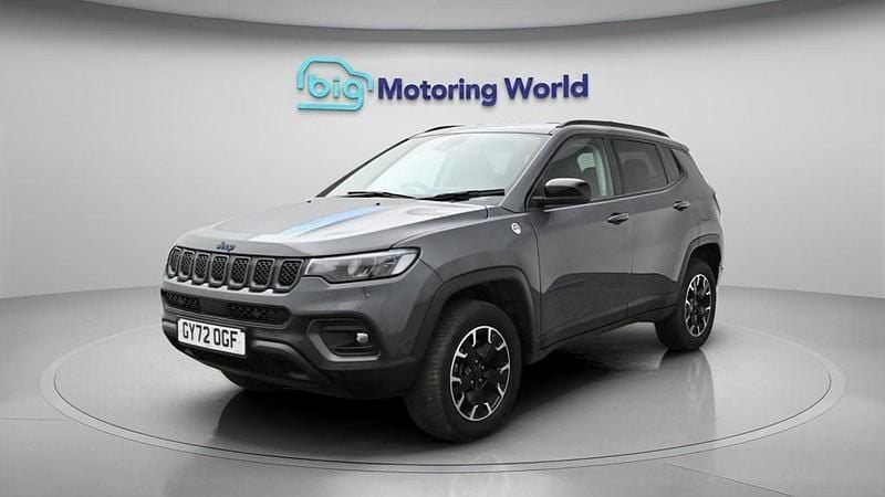 Used Jeep Compass Trailhawk 240 HP (176 kW) 2022 Grey SUV