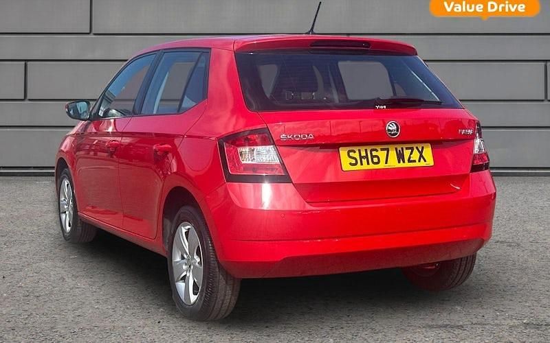 Used Skoda Fabia SE 75 HP (55 kW) 2017 Red Hatchback
