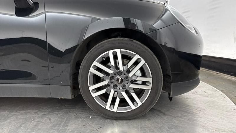 Used Mini Cooper SE Hatch 158 kW (215 HP) 2024 Black Hatchback