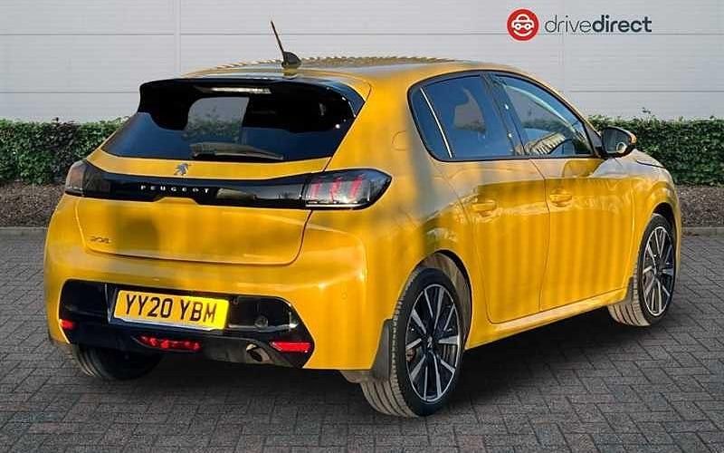 Used Peugeot 208 Allure Premium 102 HP (75 kW) 2022 Hatchback