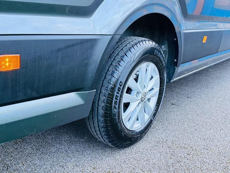 Used VW Crafter Trendline 140 HP (102 kW) 2023 Grey Van