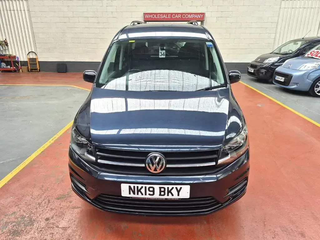 Used VW Caddy Life 2019 Blue MPV