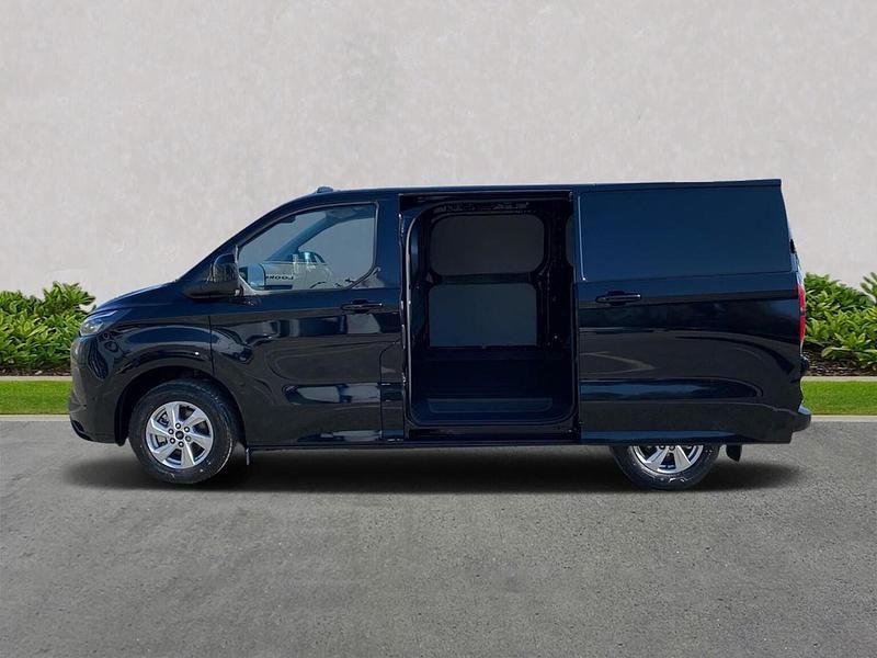 Used Ford E-Transit Limited 100 kW (136 HP) 2025 Black Van