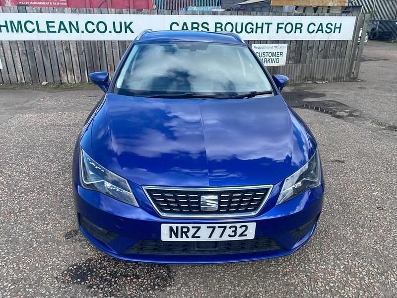 Used Seat Leon ST XCELLENCE 184 HP (135 kW) 2018 Blue Estate