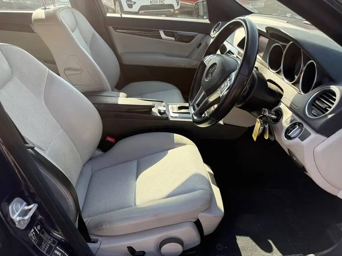 Used Mercedes C250 AMG 2012 Blue Estate