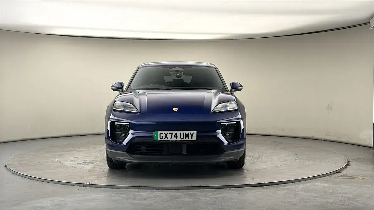 Usado Porsche Macan 379 kW (516 HP) 2024 Azul SUV