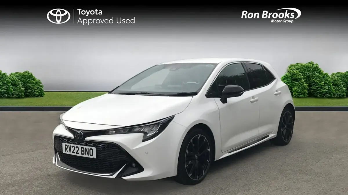 Used Toyota Corolla Sport 2022 White Hatchback