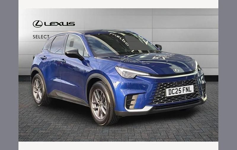 Dark blue Used 2025 Lexus LBX SUV | £28,979 (Super price) - Image 1/3