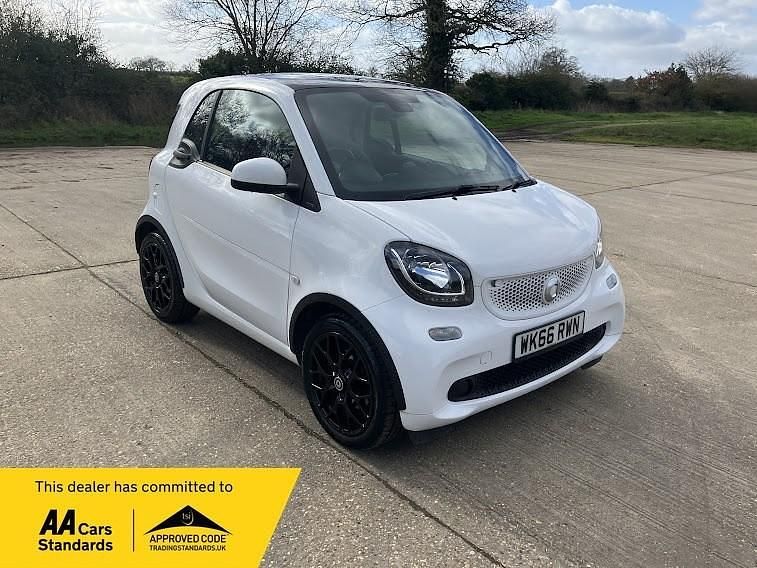 Used Smart ForTwo Coupé 2016 White Coupe