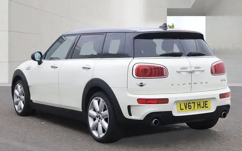 Used Mini Cooper Clubman 192 HP (141 kW) 2017 White Estate