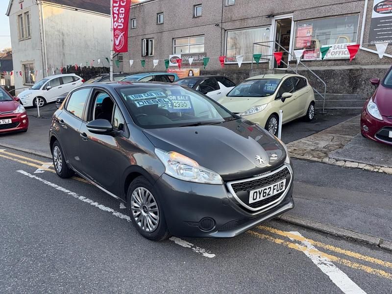 Used Peugeot 208 Access 2012 Grey Hatchback