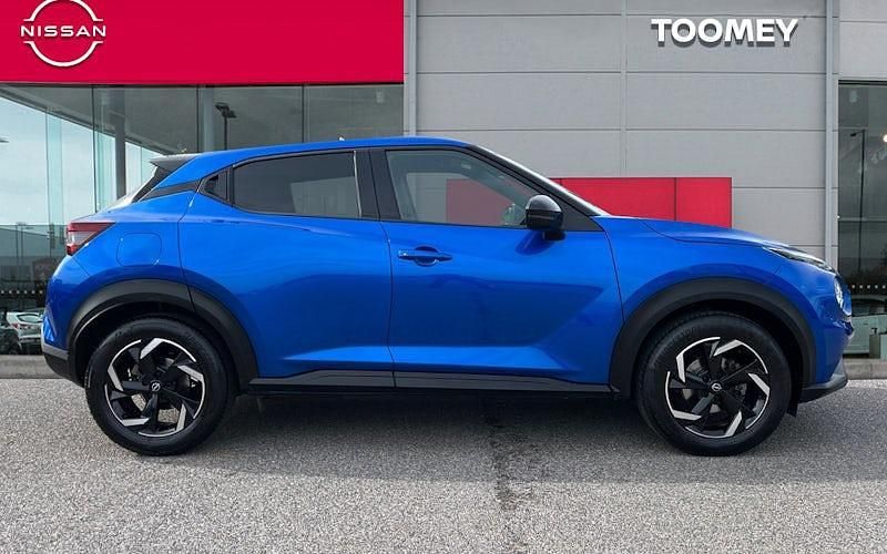 Used Nissan Juke N-Connecta 114 HP (83 kW) 2023 Blue SUV
