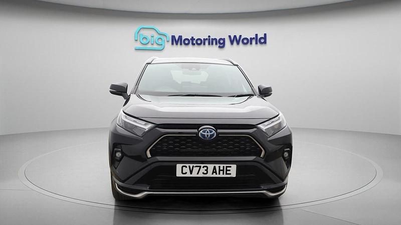 Used Toyota RAV4 Hybrid Design 306 HP (225 kW) 2023 Black SUV