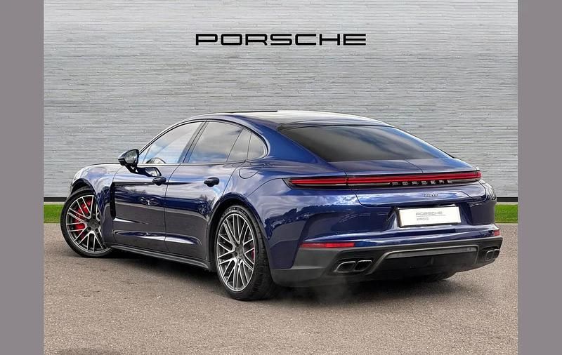 Used Porsche Panamera 680 HP (500 kW) 2024 Blue Hatchback