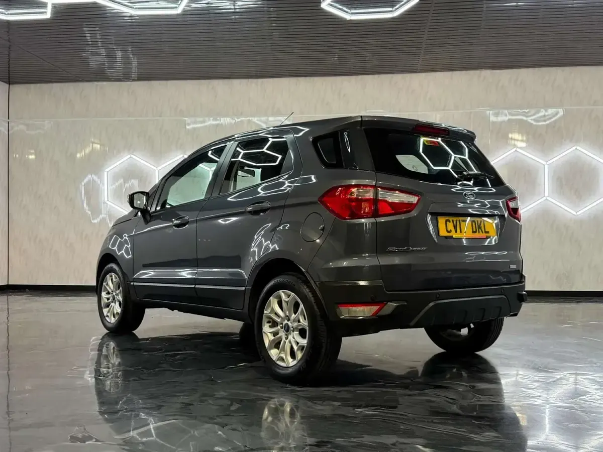 Used Ford Ecosport Zetec 125 HP (91 kW) 2017 Grey SUV