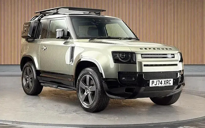 Used Land Rover Defender HSE Dynamic 250 HP (183 kW) 2024 SUV