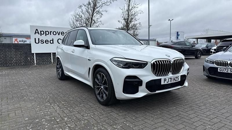 Used BMW X5 M Sport 389 HP (286 kW) 2021 White SUV
