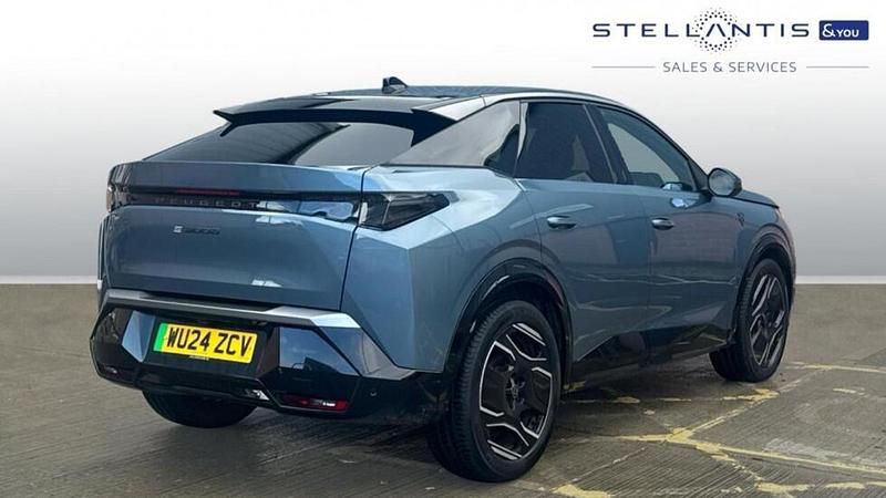 Used Peugeot e-3008 GT 152 kW (207 HP) 2024 Blue SUV
