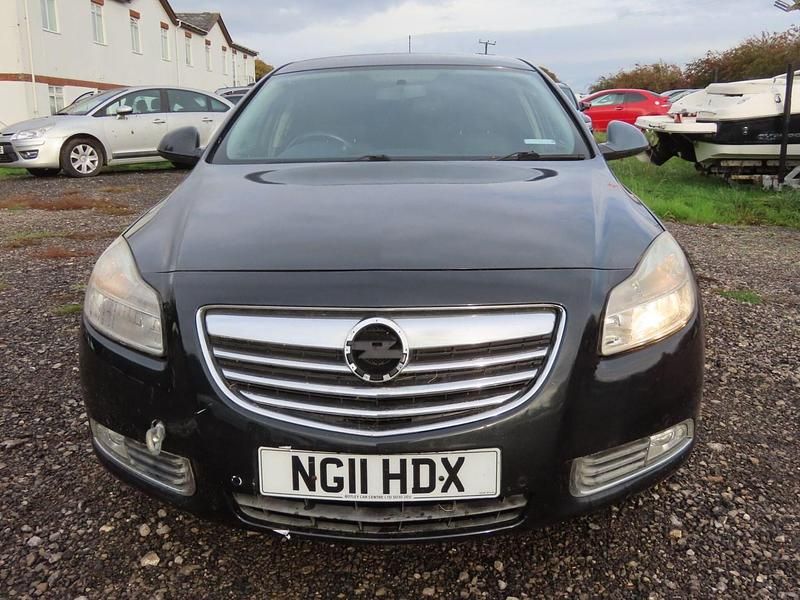 Used Vauxhall Insignia SRi 2011 Black Hatchback