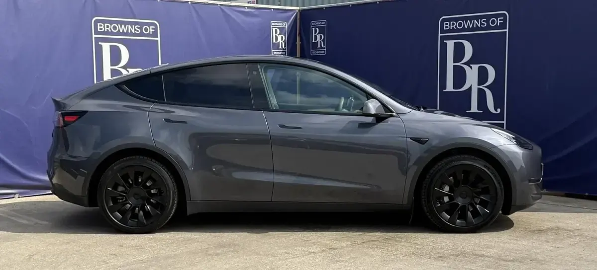Used Tesla Model Y Long Range AWD 282 kW (384 HP) 2023 Grey SUV