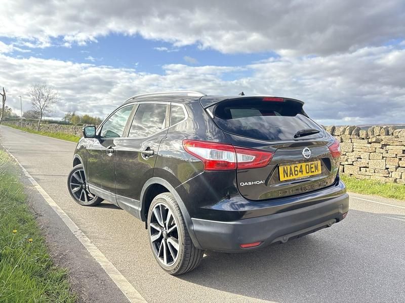 Used Nissan Qashqai Tekna 110 HP (80 kW) 2014 Black SUV