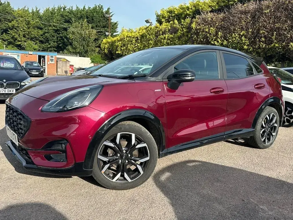Used Ford Puma S 125 HP (91 kW) 2024 Red SUV