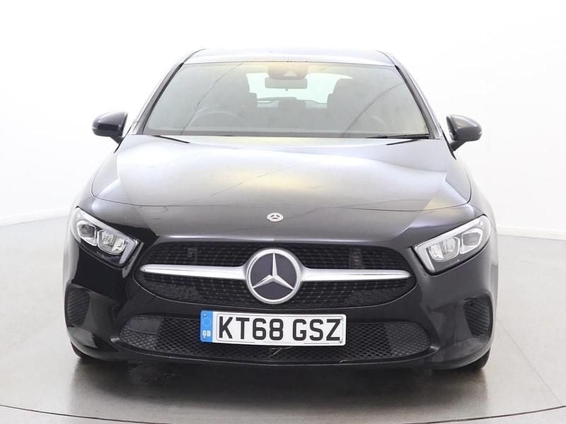Used Mercedes A180 116 HP (85 kW) 2018 Black Hatchback