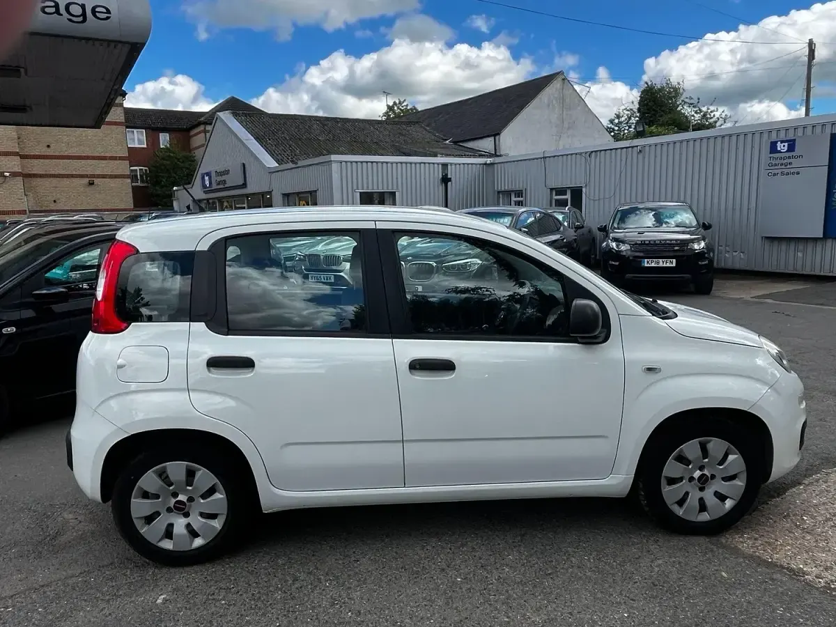Used Fiat Panda Pop 69 HP (50 kW) 2013 White Hatchback