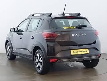 Używany Dacia Sandero Journey 91 KM (66 kW) 2023 Czarny Hatchback