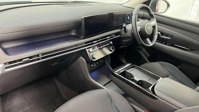 Image 2/4
