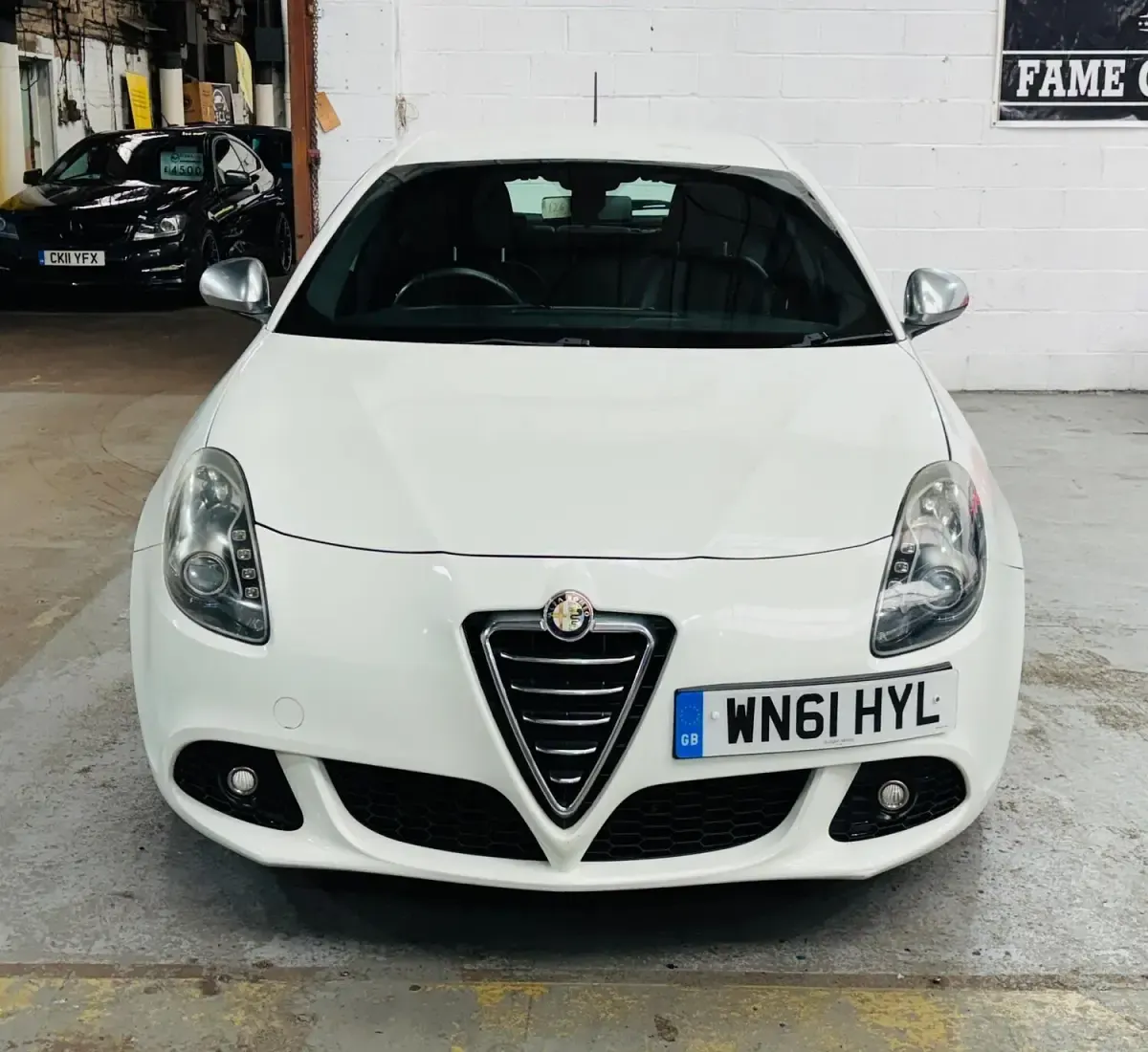 Used Alfa Romeo Giulietta Veloce 170 HP (125 kW) 2011 White Hatchback