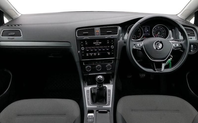 Used VW Golf VII Match 116 HP (85 kW) 2019 Blue Hatchback