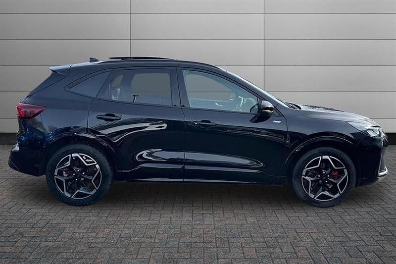 Used Ford Kuga ST-Line 180 HP (132 kW) 2025 Agate black SUV