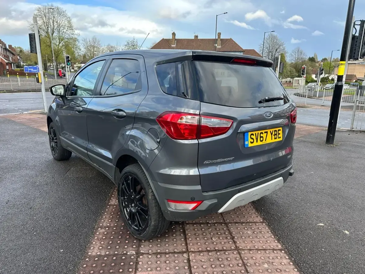 Używany Ford Ecosport Titanium S 140 KM (102 kW) 2017 Szary SUV