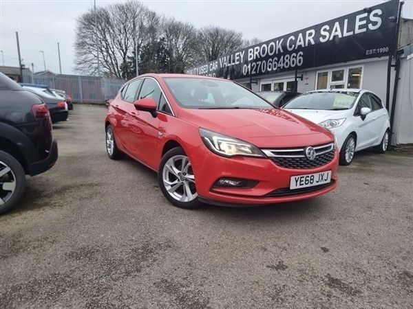 Red Used 2019 Vauxhall Astra SRi Hatchback | £8,495 (Good price) - Image 1/1