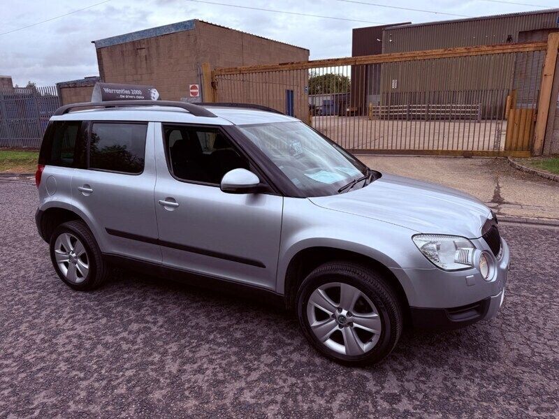 Silver Used 2013 Skoda Yeti SE SUV | £2,999 (Expensive) - Image 1/4