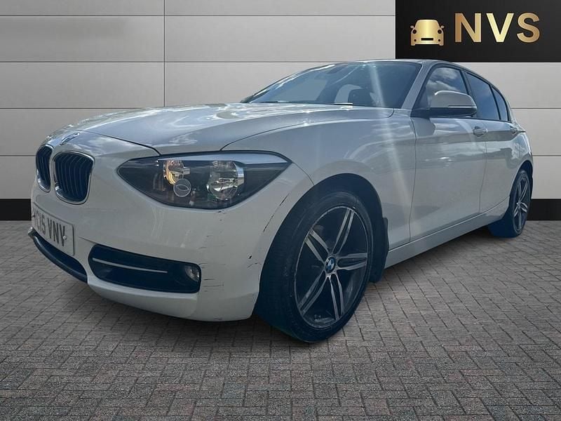 Used BMW 116 Sport Line 116 HP (85 kW) 2014 White Hatchback