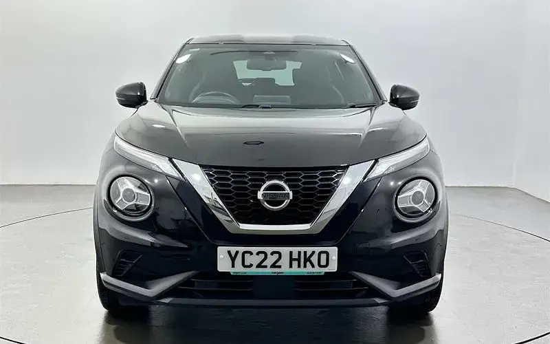 Used Nissan Juke N-Connecta 114 HP (83 kW) 2022 Black SUV