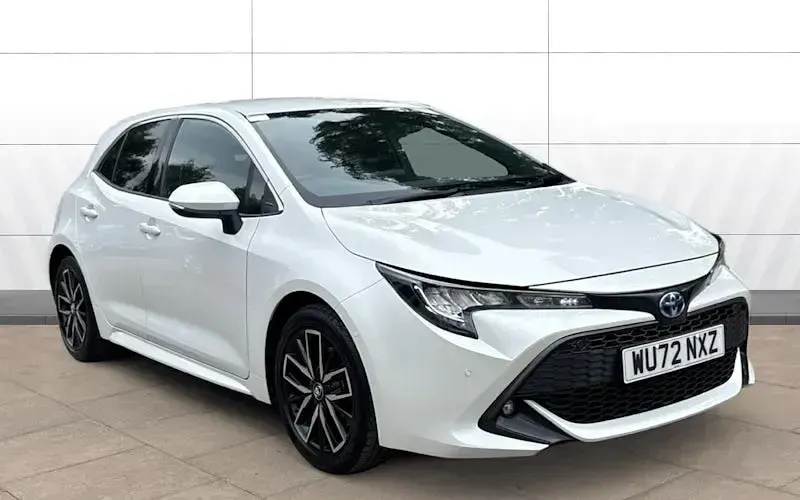 Used Toyota Corolla Design 184 HP (135 kW) 2022 Hatchback