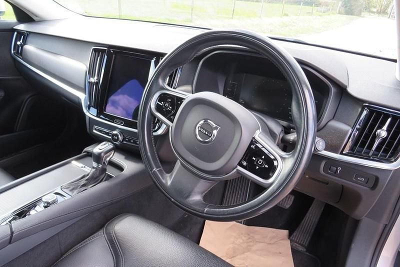 Used Volvo V90 CC 2017 Silver Estate