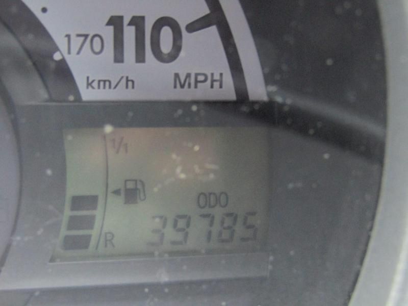 Usado Toyota Aygo Platinum 67 HP (49 kW) 2010 Prateado Citadino