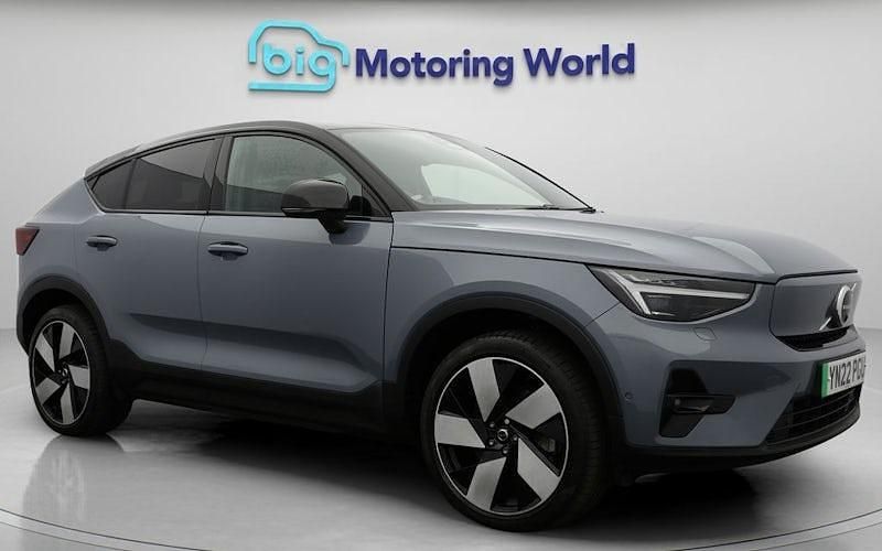 Used 2022 Volvo EC40 Pro SUV | £23,600 (Good price) - Image 1/4