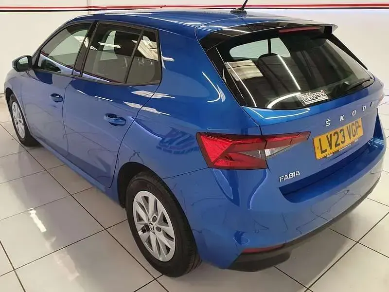 Used Skoda Fabia Comfort 2023 Blue Hatchback