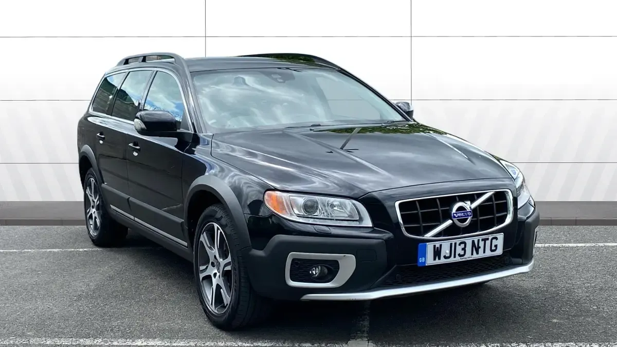Used Volvo XC70 SE Lux 215 HP (158 kW) 2012 Estate