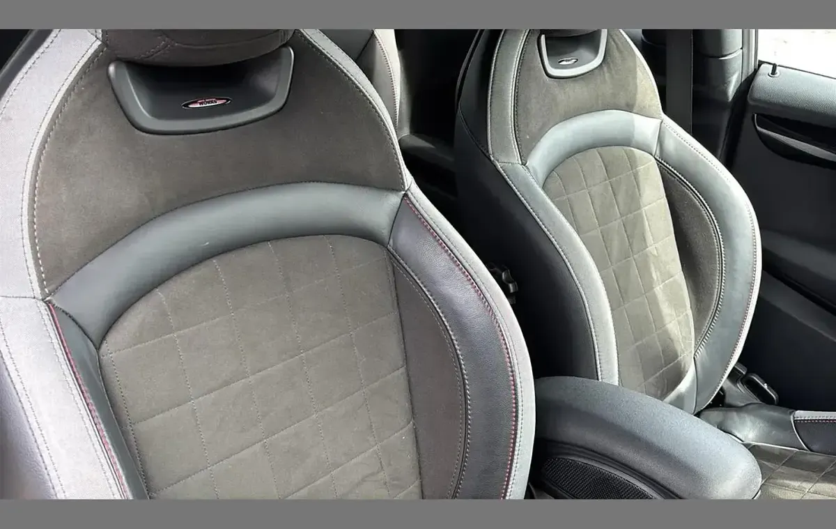 Used Mini John Cooper Works 228 HP (167 kW) 2019 Other Hatchback