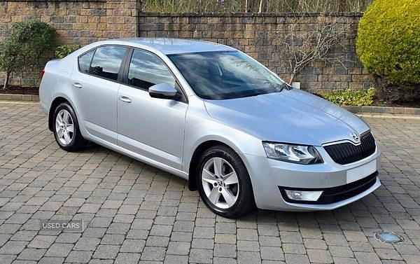 Used Skoda Octavia SE 110 HP (80 kW) 2016 Silver Hatchback